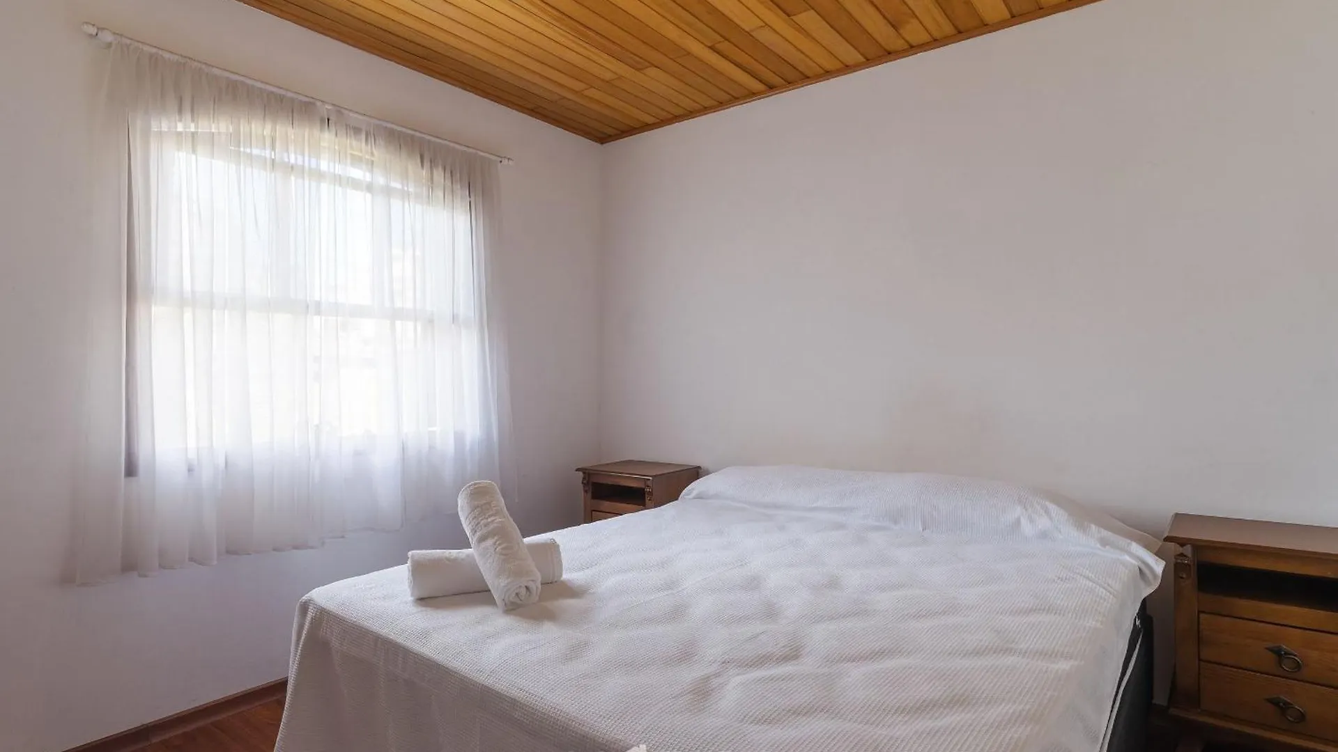 Casa Espacosa C/Lareira Em Campos Do Jordao Ras175 Holiday home