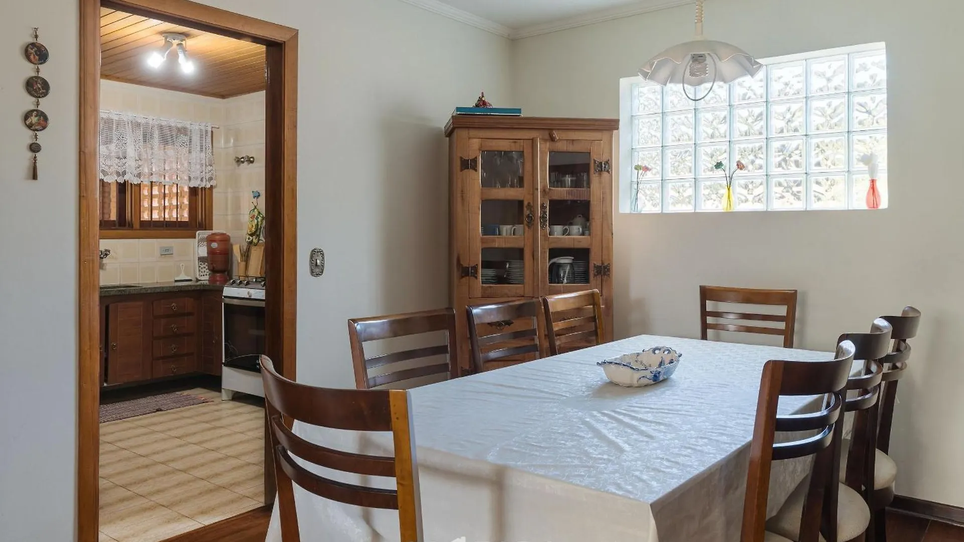 Holiday home Casa Espacosa C/Lareira Em Campos Do Jordao Ras175 Brazil